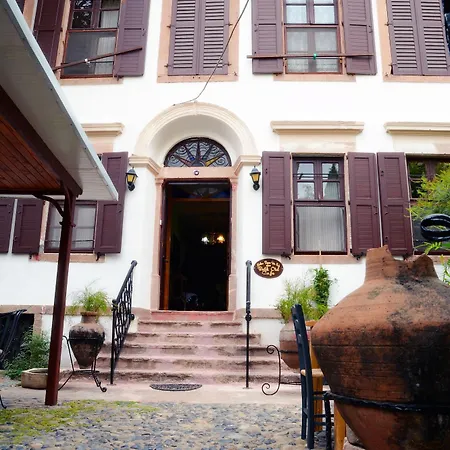 Hotel Cunda Zehra Teyzenin Evi